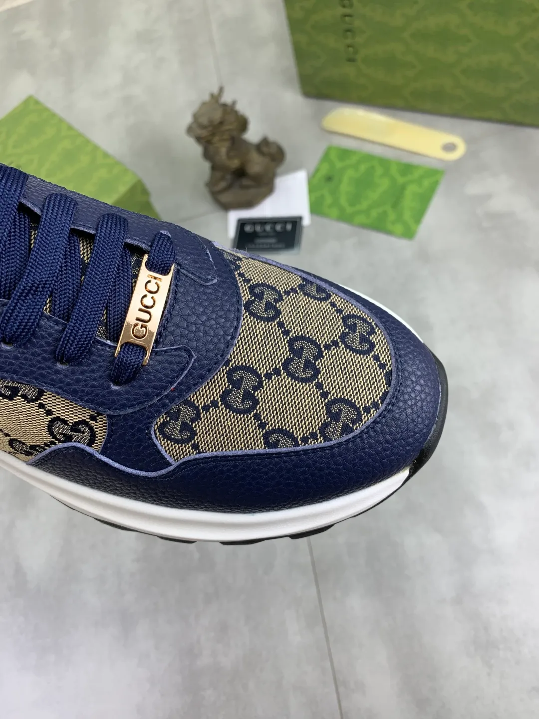 Men's shoes 💰P440💰[New model]🆘 The latest model from Gucci GUCCI official website🎁Classic casual and fashionable men's shoes👟Best model💥The version is simple and elegant, exclusive for trendy men. Unique official website latest brand elements👑Gucci original decoration, fashionable and generous, original soft calfskin fabric➕Comfortable soft first-layer pigskin lining ✅The official website specifies the wear-resistant casual outsole, the classic model is taken in kind🎬Color: 4️⃣colors available😍Number: 38-44